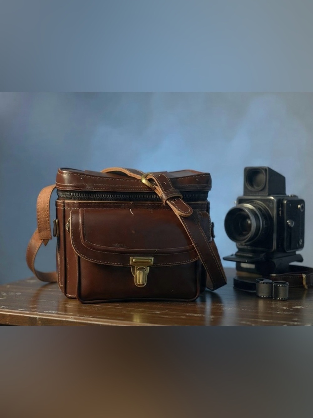 Vintage En Garde EG4 Cowhide Hand Waxed Top Grain 1960s Camera Bag Leather